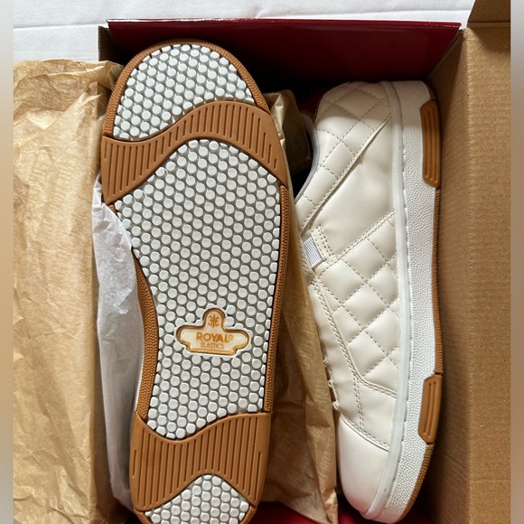 Royal Elastics Womens Sneakers - Picture 2 of 7